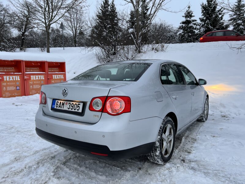 PRODÁNO - Volkswagen Jetta 2.0 TDI